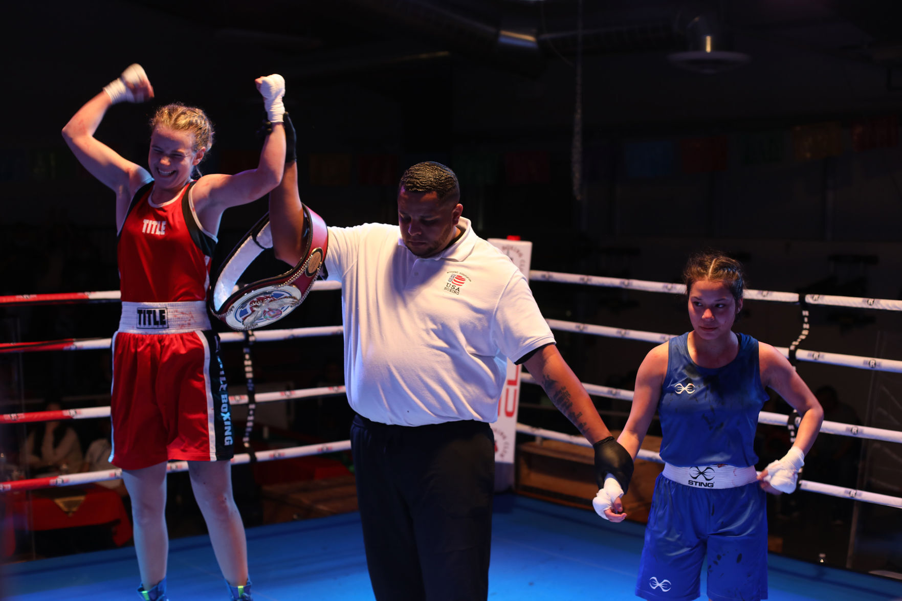 Boxing Sisters